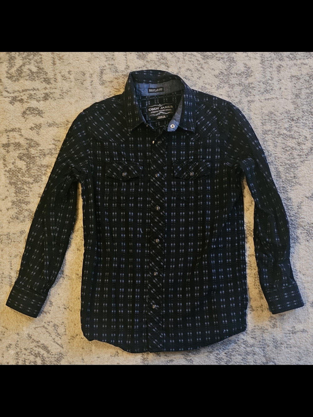 Cody James Pearl Snap Button-Down Medium